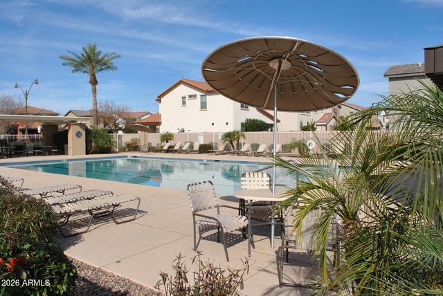 3296 E OAKLAND Street, Gilbert, AZ 85295