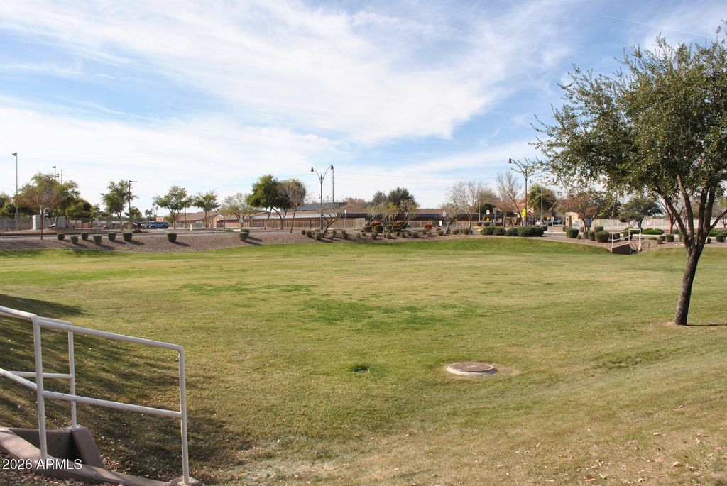 Image 31 of property listing at 3296 E OAKLAND Street, Gilbert, AZ 85295