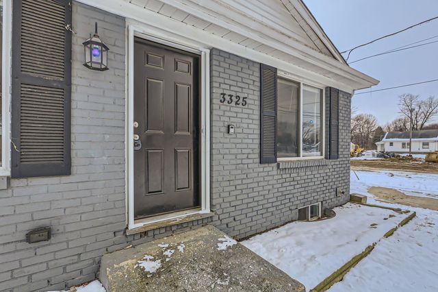 3325 E Deshler Avenue, Columbus, OH 43227