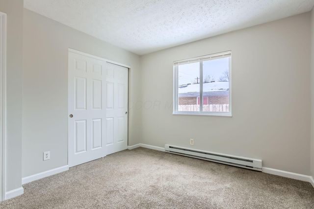 3325 E Deshler Avenue, Columbus, OH 43227