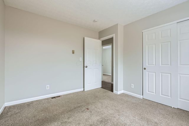 3325 E Deshler Avenue, Columbus, OH 43227