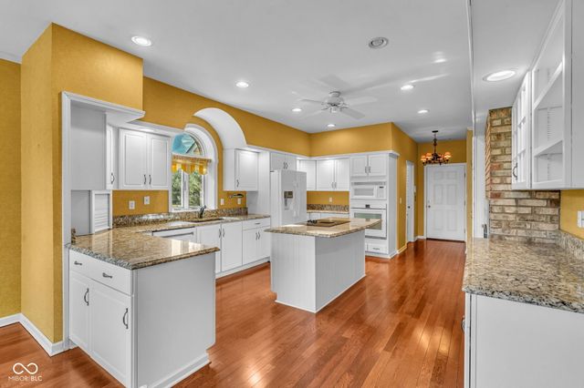 5542 E County Road 50 S, Fillmore, IN 46128
