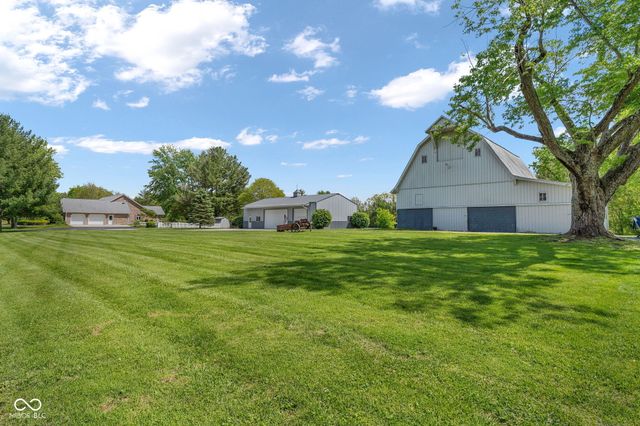 5542 E County Road 50 S, Fillmore, IN 46128
