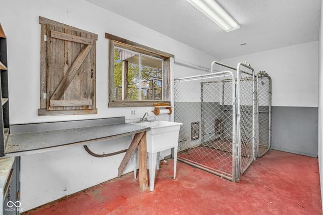 5542 E County Road 50 S, Fillmore, IN 46128