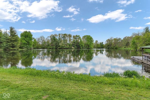 5542 E County Road 50 S, Fillmore, IN 46128