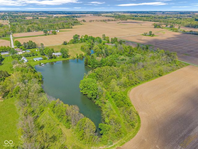 5542 E County Road 50 S, Fillmore, IN 46128