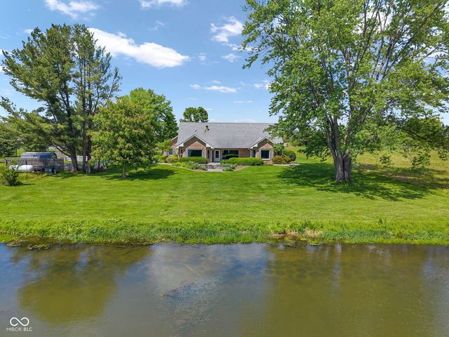 5542 E County Road 50 S, Fillmore, IN 46128