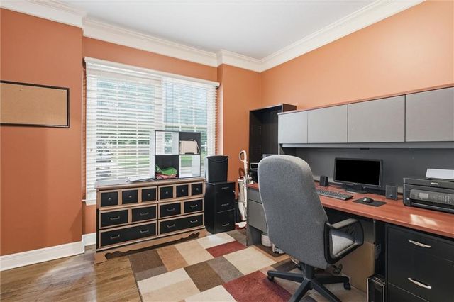 5216 W 158th Place, Overland Park, KS 66224