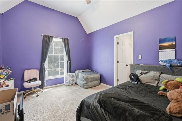 5216 W 158th Place, Overland Park, KS 66224