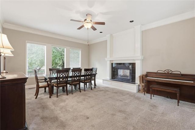 5216 W 158th Place, Overland Park, KS 66224