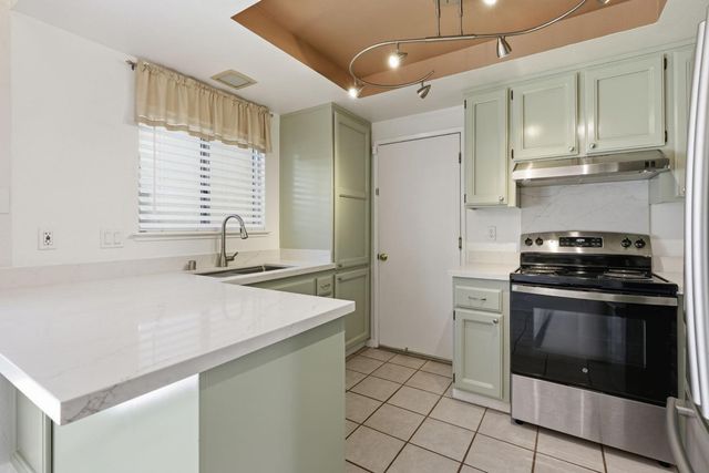 7405 Monogram Dr, Sacramento, CA 95842