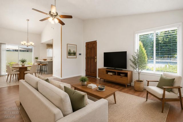7405 Monogram Dr, Sacramento, CA 95842