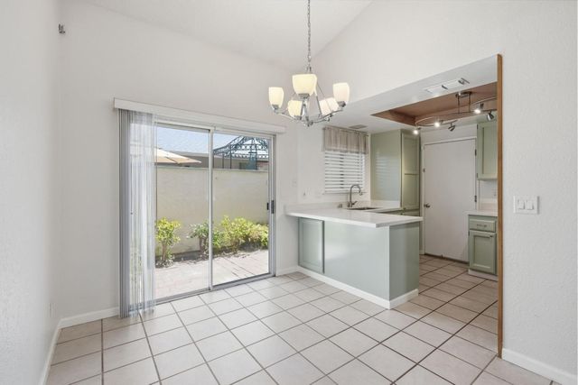 7405 Monogram Dr, Sacramento, CA 95842