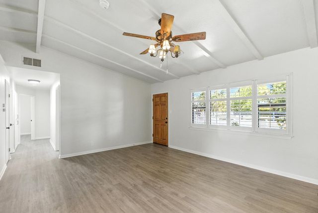 799 Lucas Rd, Lodi, CA 95242