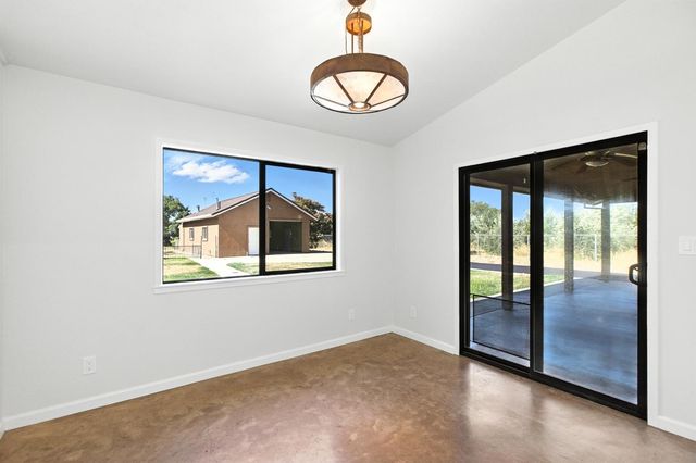799 Lucas Rd, Lodi, CA 95242