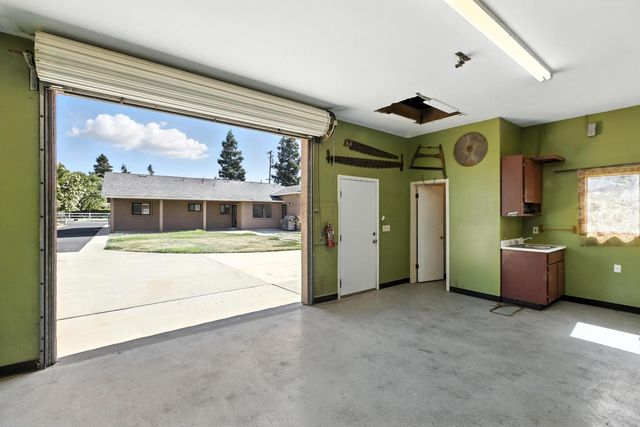 799 Lucas Rd, Lodi, CA 95242