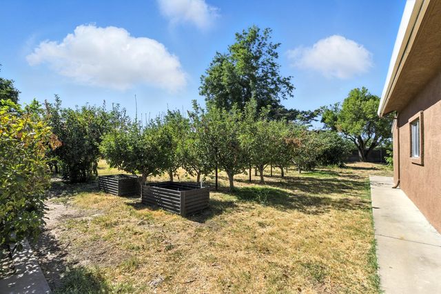 799 Lucas Rd, Lodi, CA 95242