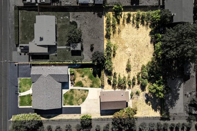 799 Lucas Rd, Lodi, CA 95242