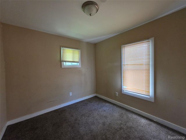 18608 Greeley Street, Detroit, MI 48203