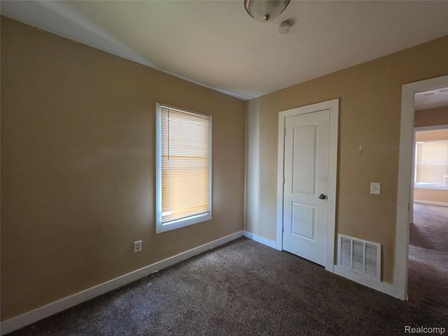 18608 Greeley Street, Detroit, MI 48203