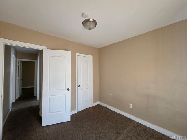 18608 Greeley Street, Detroit, MI 48203