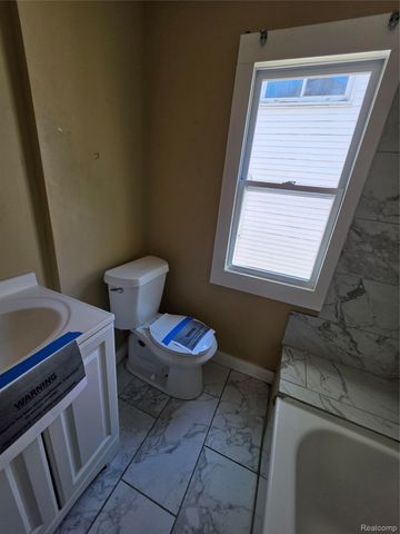 18608 Greeley Street, Detroit, MI 48203