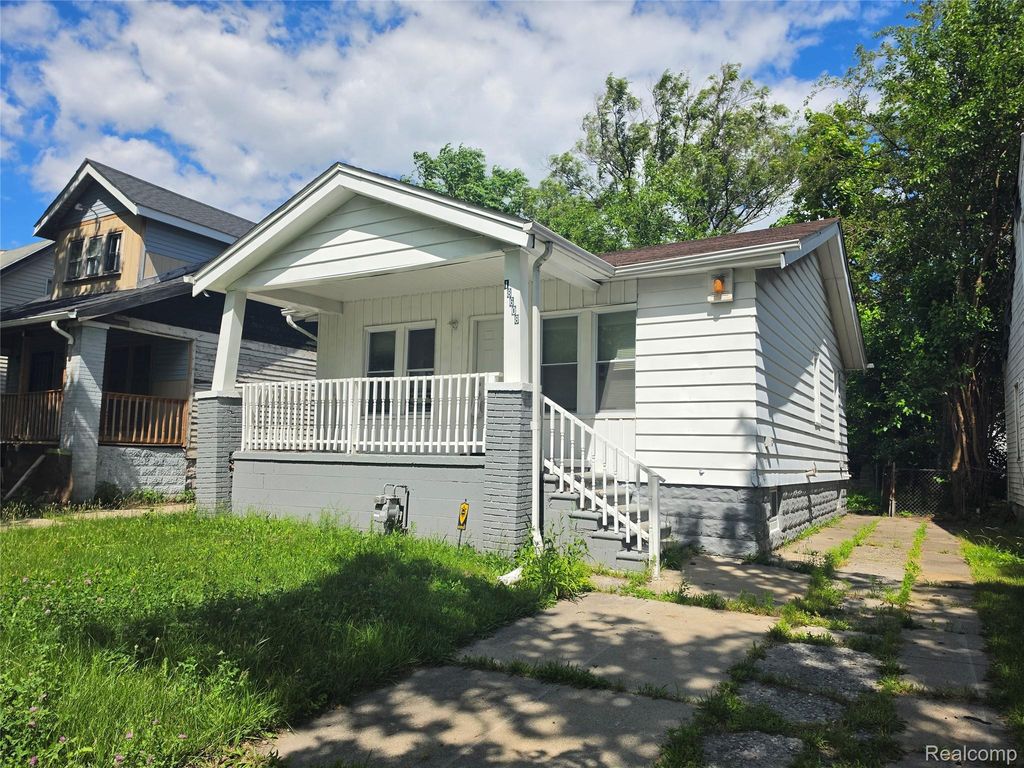 18608 Greeley Street, Detroit, MI 48203