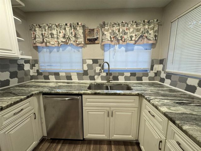 1015 E 24TH AVENUE, Tampa, FL 33605