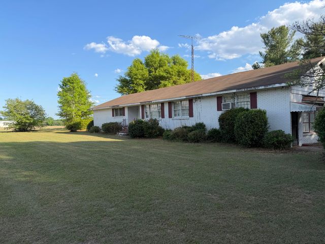 1976 Willow Swamp Road, Norway, SC 29113