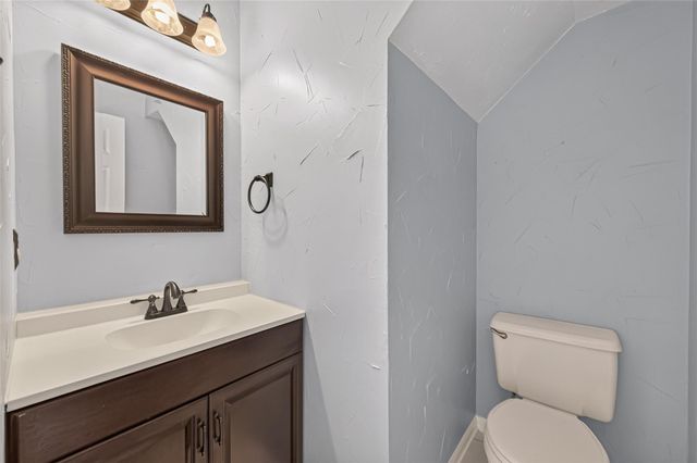 1030 Mabry Mill Road, Houston, TX 77062
