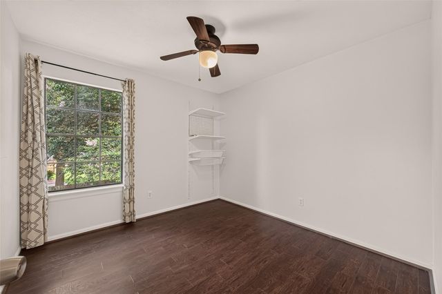 1030 Mabry Mill Road, Houston, TX 77062