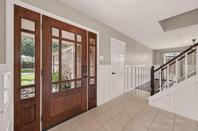 1030 Mabry Mill Road, Houston, TX 77062