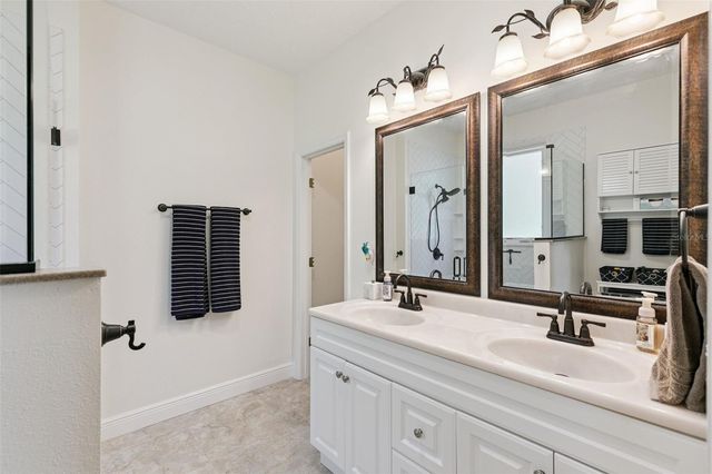 19204 PADDOCK STREET, Orlando, FL 32833