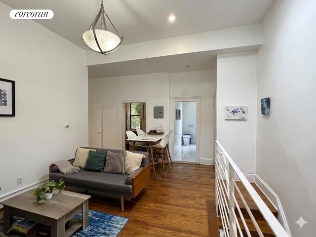 487 HART Street, New York City, NY 11221