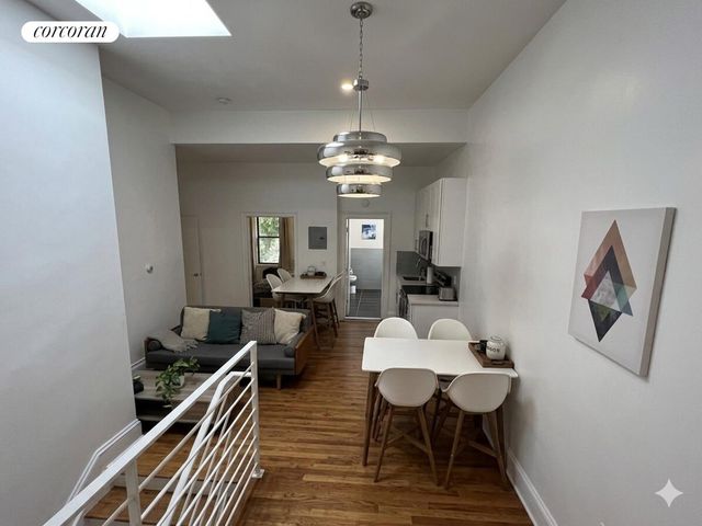 487 HART Street, New York City, NY 11221