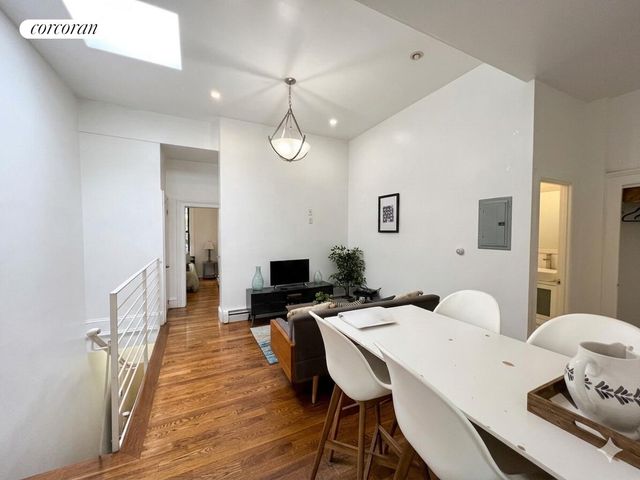 487 HART Street, New York City, NY 11221