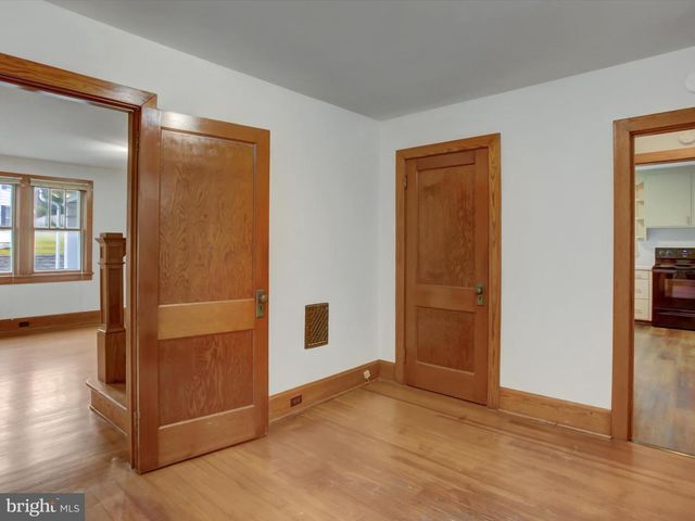 557 N FRANKLIN ST, Chambersburg, PA 17201