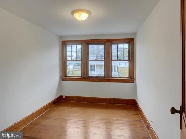 557 N FRANKLIN ST, Chambersburg, PA 17201