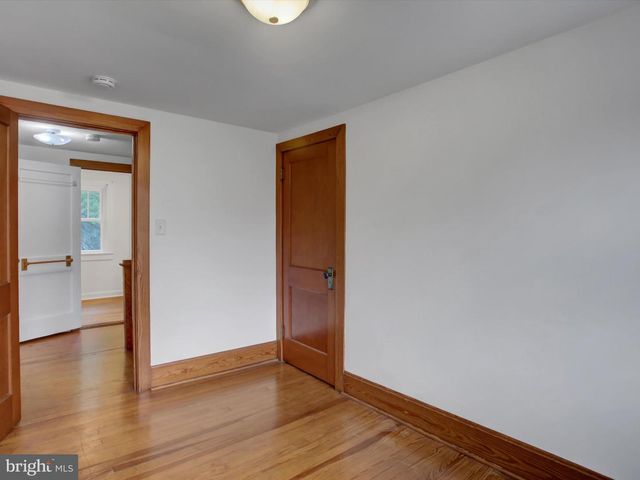 557 N FRANKLIN ST, Chambersburg, PA 17201