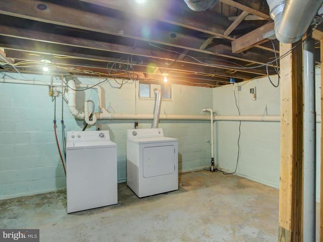 557 N FRANKLIN ST, Chambersburg, PA 17201