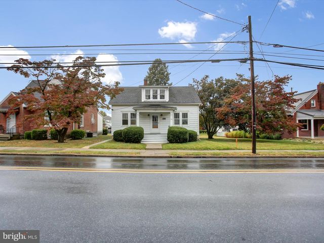 557 N FRANKLIN ST, Chambersburg, PA 17201