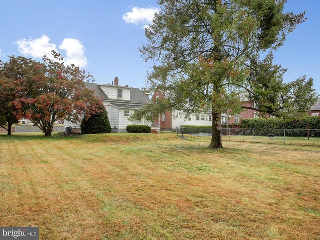 557 N FRANKLIN ST, Chambersburg, PA 17201