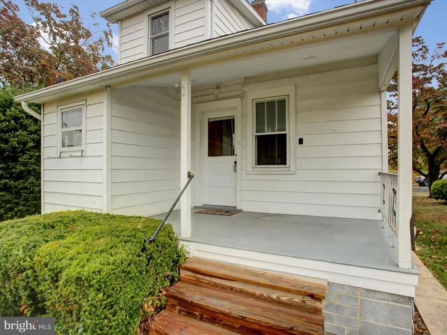 557 N FRANKLIN ST, Chambersburg, PA 17201