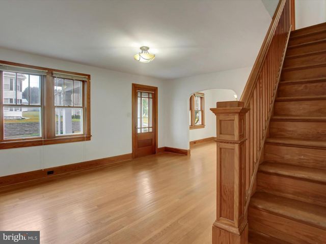 557 N FRANKLIN ST, Chambersburg, PA 17201