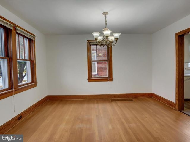 557 N FRANKLIN ST, Chambersburg, PA 17201