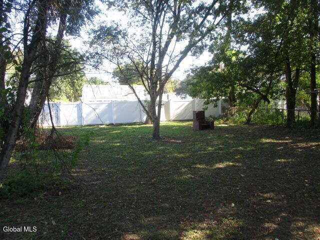 1 Thoroughbred Lane, Colonie, NY 12205