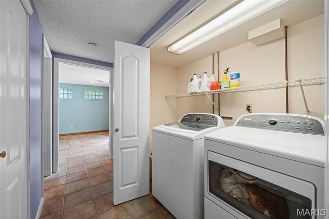 26 Docs Court, St Charles, MO 63303