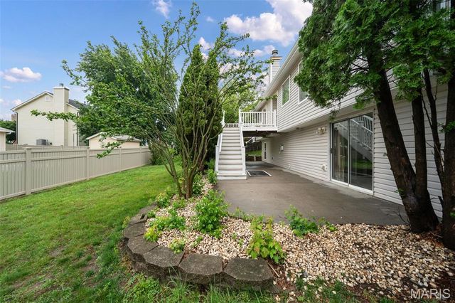 26 Docs Court, St Charles, MO 63303