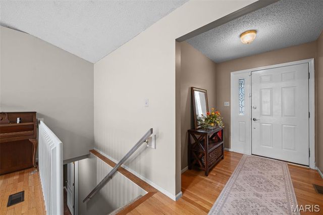 26 Docs Court, St Charles, MO 63303