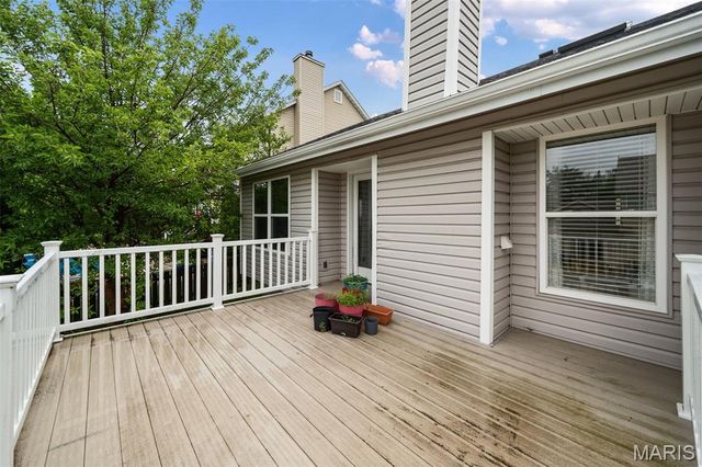 26 Docs Court, St Charles, MO 63303